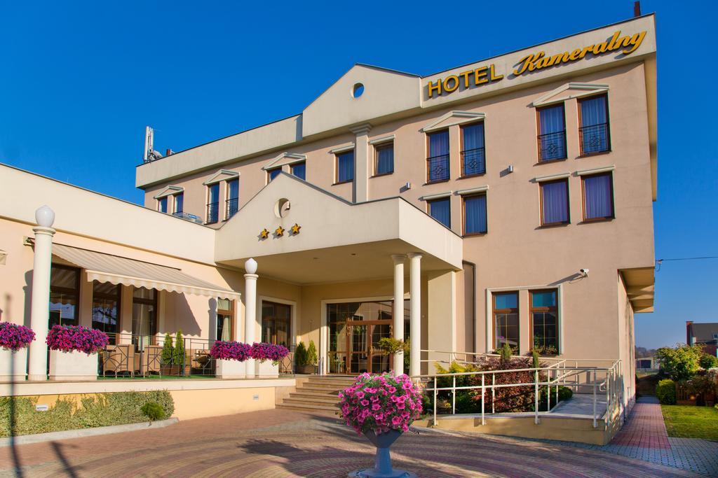 Hotel Kameralny Kielce Exteriör bild