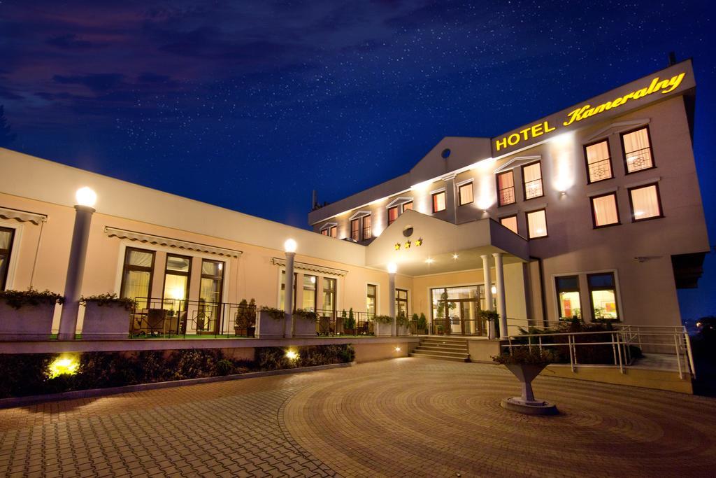 Hotel Kameralny Kielce Exteriör bild